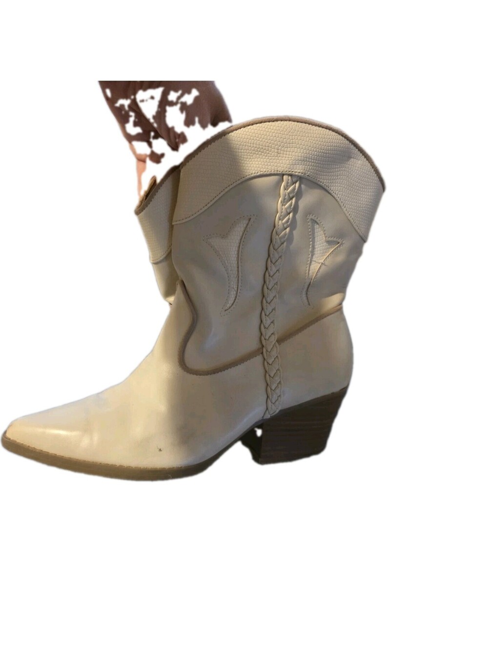 Women's Shana Cowboy Boots - Universal Thread Off-White 8